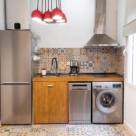 Encantador Apartamento Reformado En Tetuan By Bebalmy Madrid Exterior photo